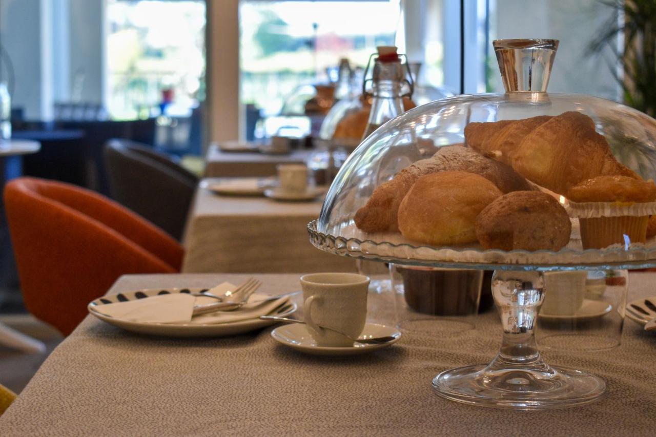 Bed And Breakfast Le Giale Castelnuovo del Garda Luaran gambar